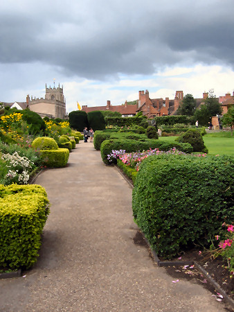 Gardens in Stratford on Avon