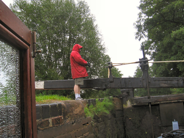 Wet day on the Stratford Canal