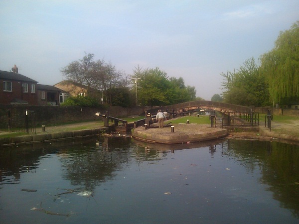Canal basin and lock